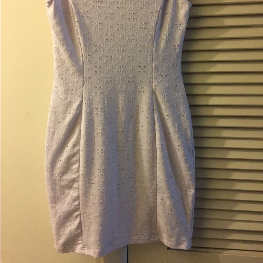 UO Eyelet Off-the-shoulder Bodycon - Picture 8 of 8